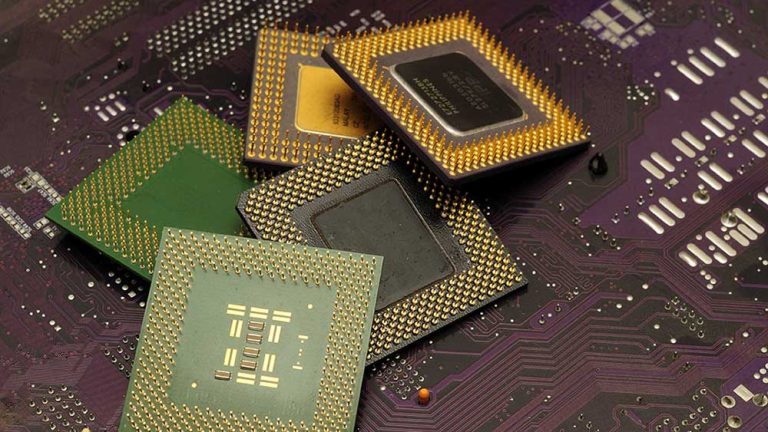 US Chip Industry Calls On Biden Administration To Fund Factories