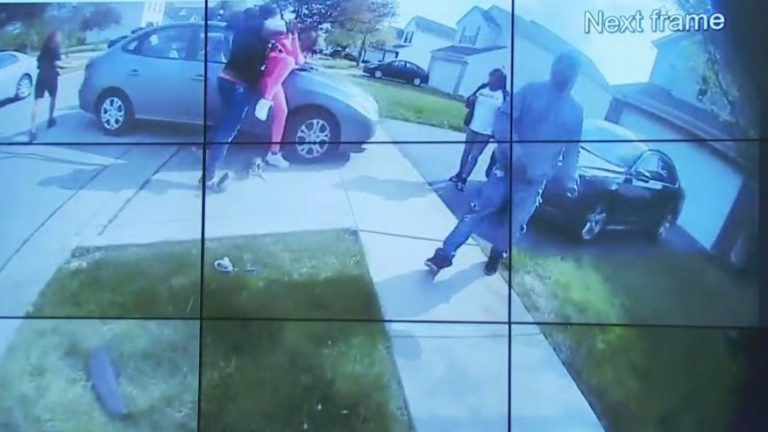 Police received a 911 call around 4:35 p.m. about an attempted stabbing