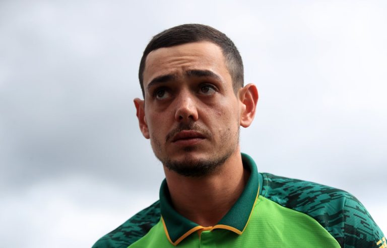 Quinton de Kock refuses to take a knee and withdraws from the West Indies’ T20 World Cup match