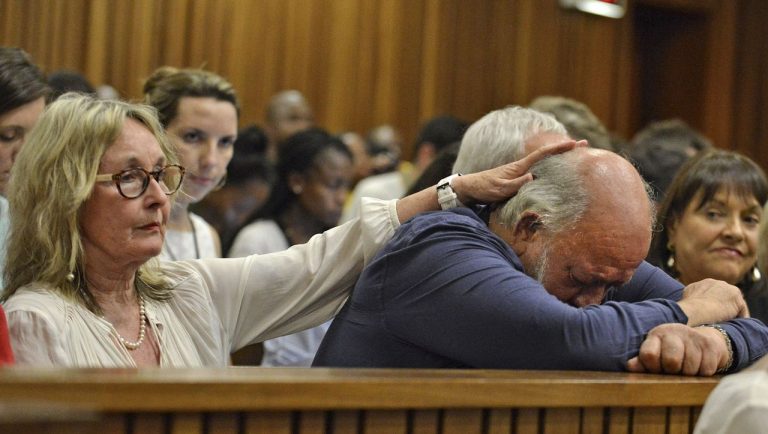 Reeva Steenkamp’s parents will meet Oscar Pistorius