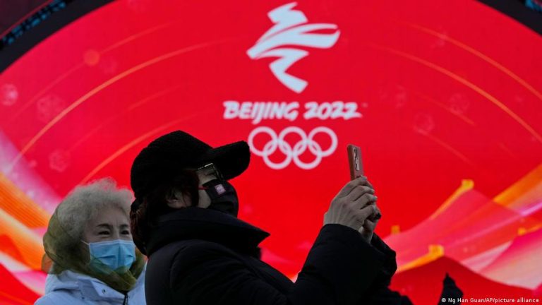 Analysts worry that the Beijing Olympics app, My2022, is vulnerable to data breaches