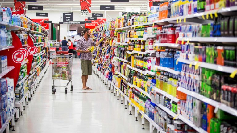 US makes huge interest rate rise to tame soaring prices