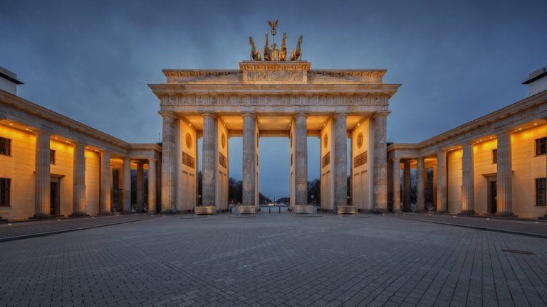 Germany approves energy-saving measures for winter