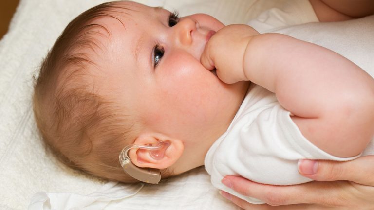 <strong>The NHS will employ a test to stop babies from turning deaf.</strong>