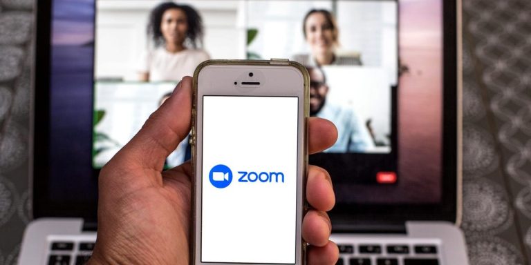 <strong>Greg Tom, president of Zoom, was fired from the company.</strong>