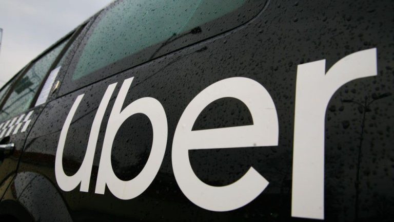 <strong>The former chief security officer of Uber is sentenced to jail for 3 years over covering up a hack</strong>