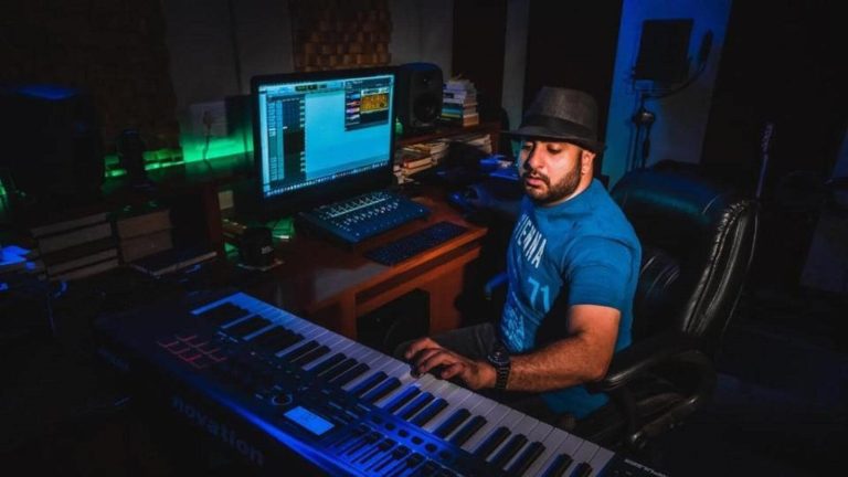 <strong>Rohan Solomon: Tackling the Threat of AI on Musicians’ Livelihoods</strong>