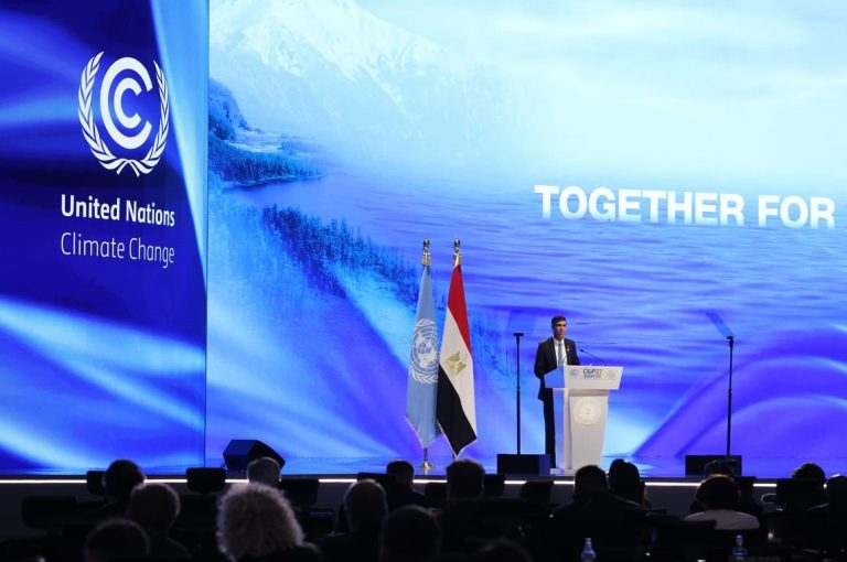 <strong>Advisers say the UK is no longer a “global climate leader.”</strong>