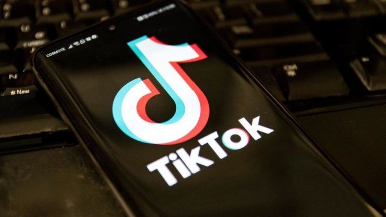 <strong>TikTok launches a Dublin data centre to alleviate concerns about Chinese surveillance.</strong>