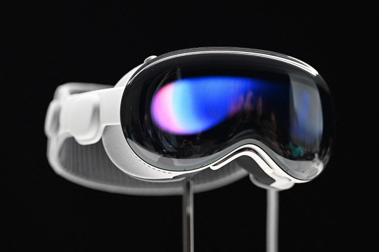 Apple Unveils Release Date for Vision Pro Headset: February 2