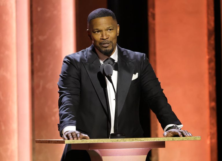 Jamie Foxx reveals that he suffered a stroke in 2023